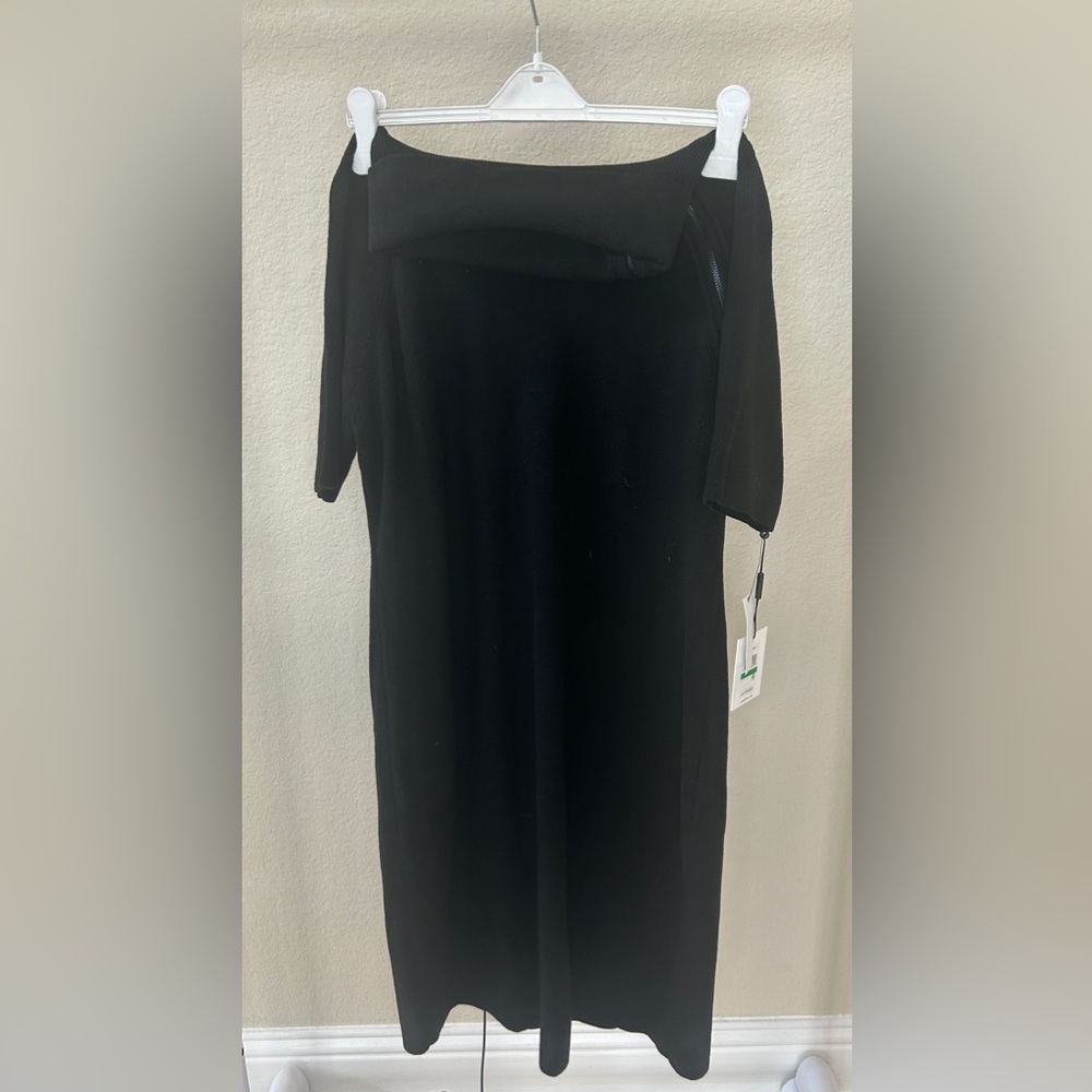 Calvin Klein Elegant Black Maxi Dress